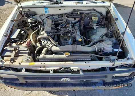 1993 Toyota Pickup 1/2 Ton Short Wheelbase Stb z USA, uszkodzony, nr VIN 4TARN81A5PZ084705